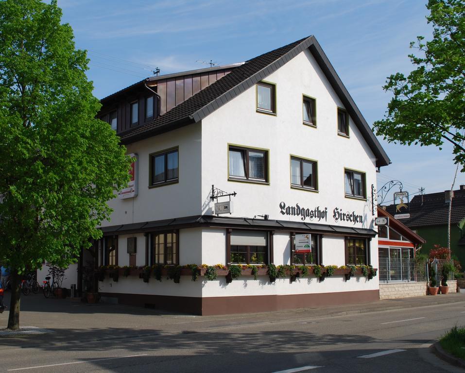 Hotel - Restaurant Hirschen - Werneths Landgasthof Beim Europa- Park Rust Райнхаузен Экстерьер фото